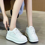 Lace Up Round Toe Platform Sneakers - OFEBHS.PT