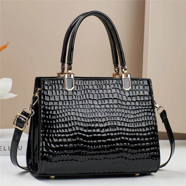 Large Capacity New Hand-carrying Women's Texture One Shoulder Mom Bag - OFEBHS.PT